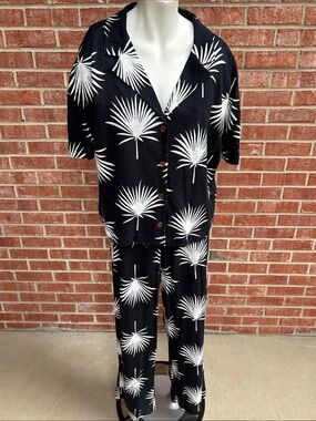 NICOLE MILLER NY Palm Print 2Pc.Linen Blend Pantset